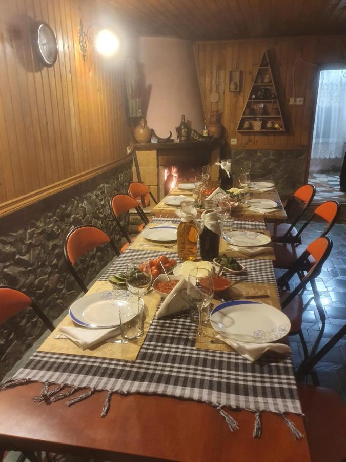 Hostel Kopala ティビリシ エクステリア 写真